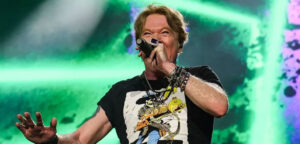 Guns N’ Roses se apresenta no lendário Wembley Stadium; Confira setlist e vídeos