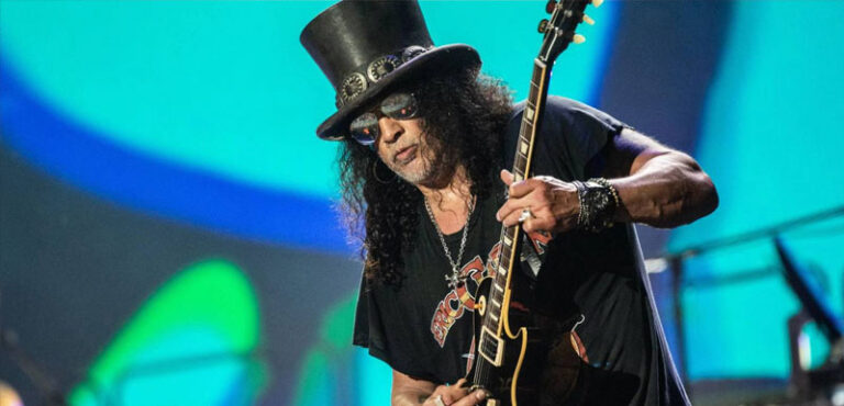 Slash afirma que próximo álbum do Guns N' Roses está a caminho